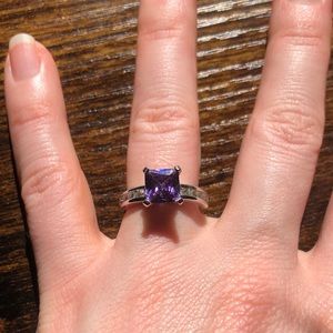 BOGO NWOT Costume jewelry ring with purple rhinestone, size 6